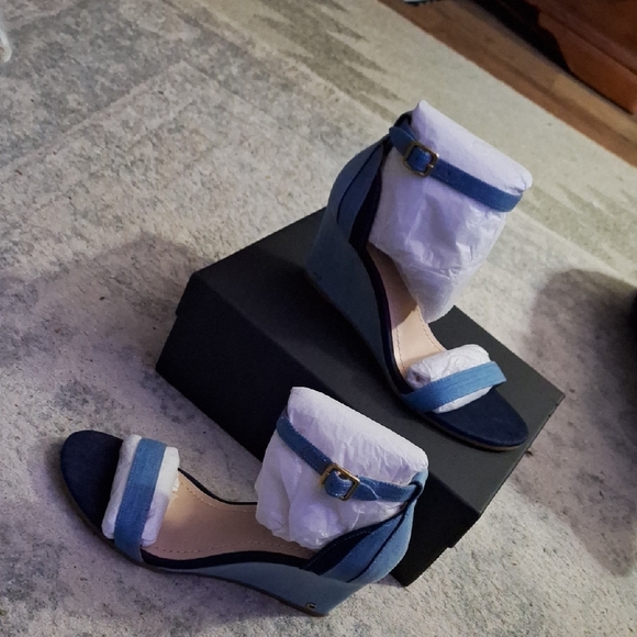 Coach Blue Wedge Sandals - Picture 1 of 11
